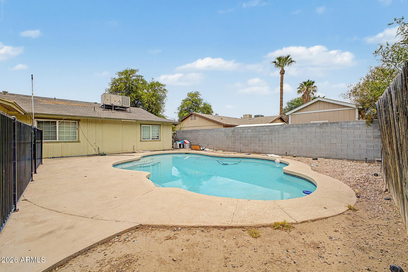8925 W MEADOWBROOK Avenue, Phoenix, AZ 85037 — photo 30 of 35