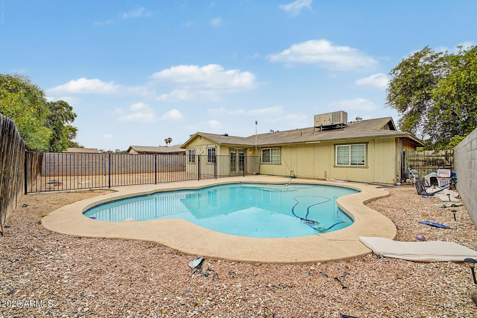 8925 W MEADOWBROOK Avenue, Phoenix, AZ 85037 — photo 31 of 35