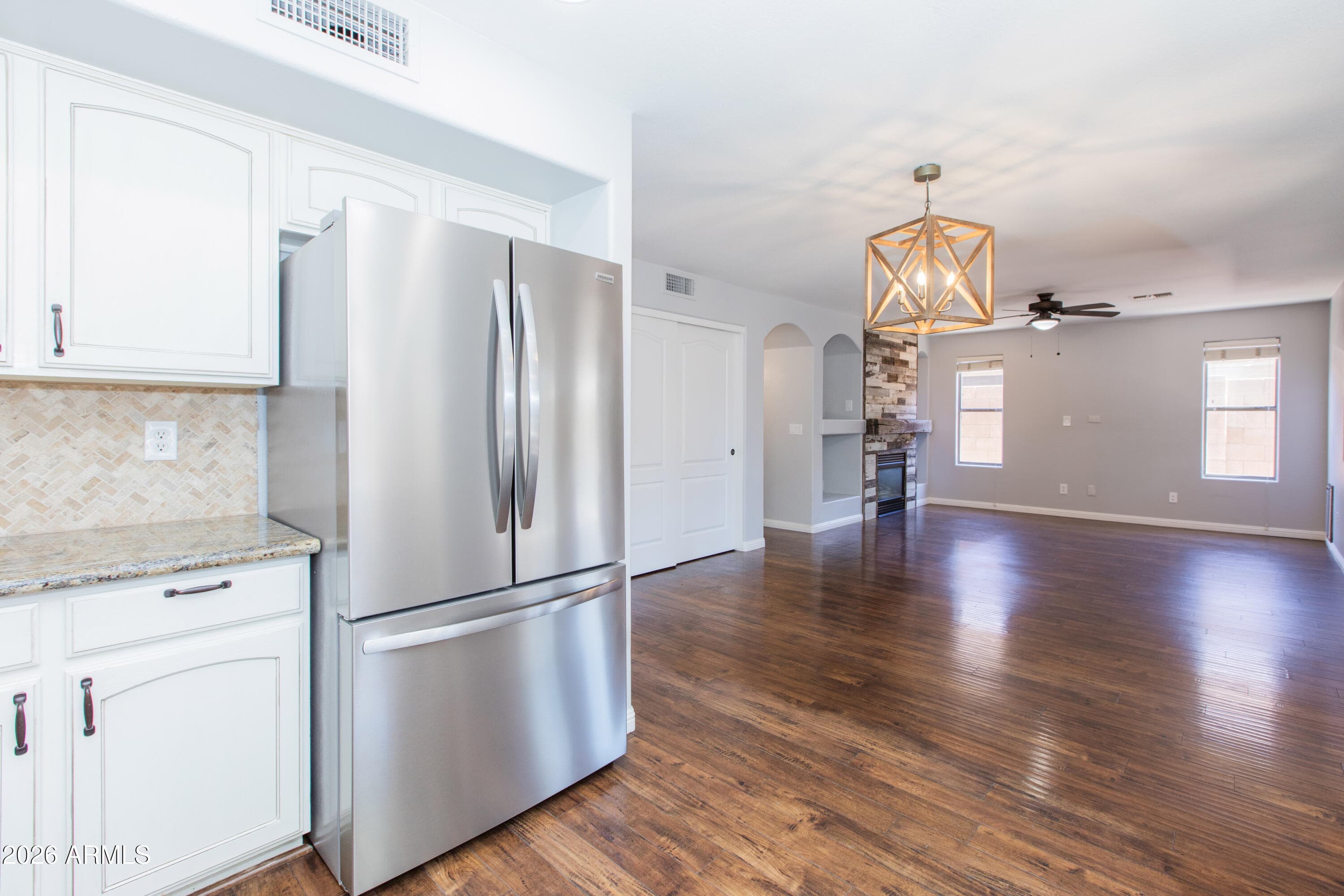 20733 N 37TH Way, Phoenix, AZ 85050 — photo 13 of 46