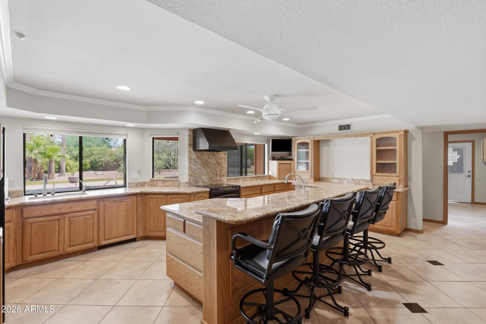 13233 N 80TH Place, Scottsdale, AZ 85260 — photo 12 of 39