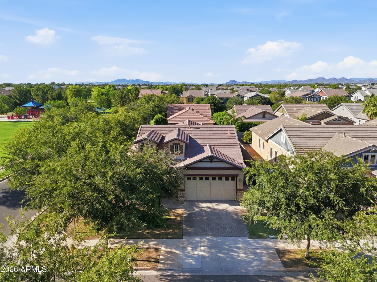3020 E PINTO Drive, Gilbert, AZ 85296 — photo 5 of 52