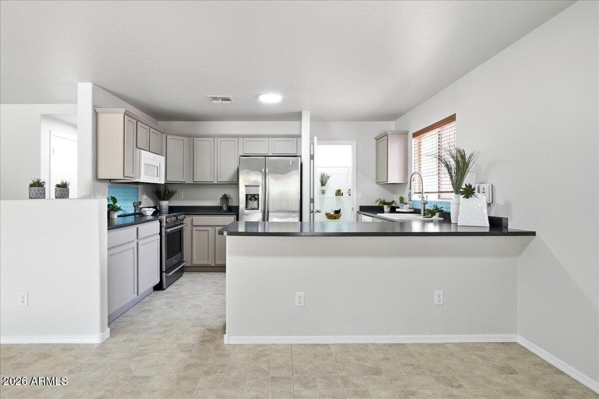 2469 W HAYDEN PEAK Drive, San Tan Valley, AZ 85144 — photo 11 of 57