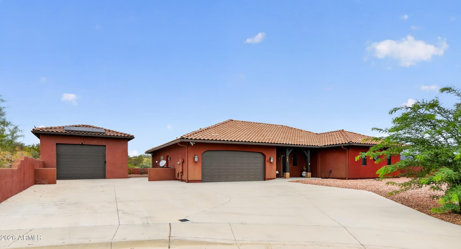 640 N ATCHISON Circle, Wickenburg, AZ 85390 — photo 2 of 24