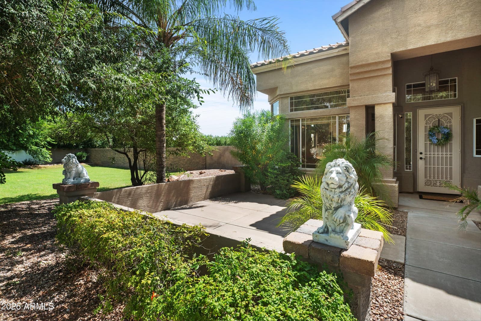 241 S Equestrian Court, Gilbert, AZ 85296 — photo 2 of 82