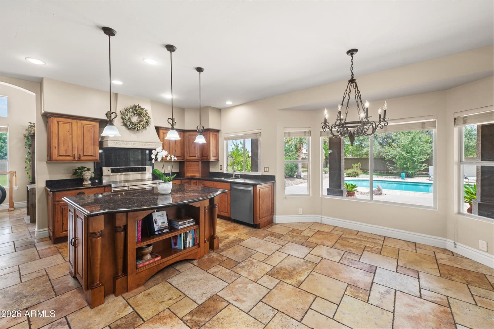 241 S Equestrian Court, Gilbert, AZ 85296 — photo 12 of 82