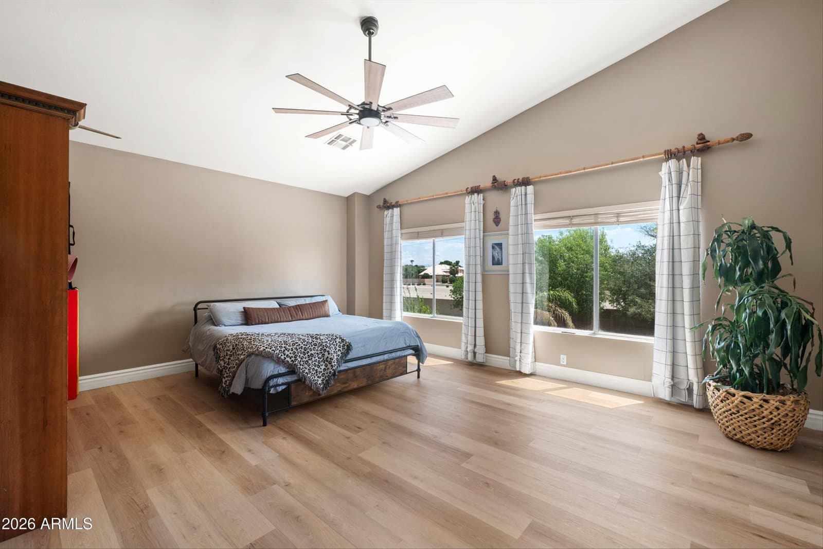 241 S Equestrian Court, Gilbert, AZ 85296 — photo 55 of 82