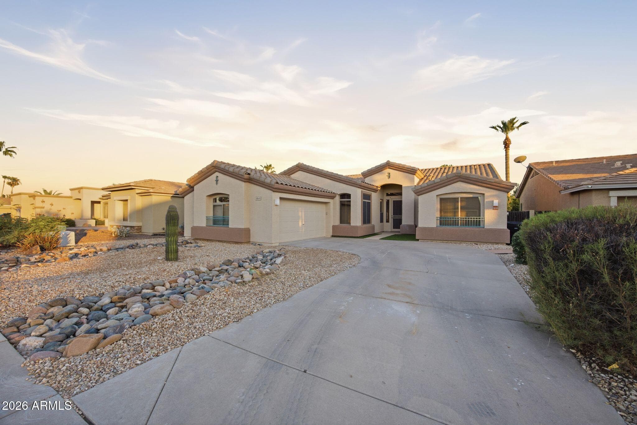 1645 E ORANGEWOOD Street, Gilbert, AZ 85296 — photo 3 of 25