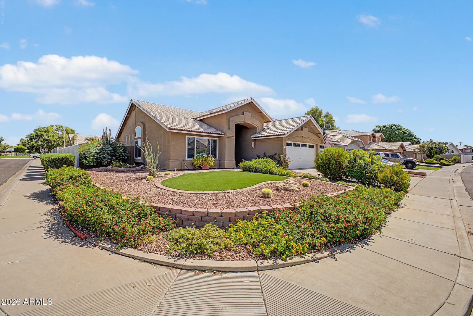 4890 W GERONIMO Street, Chandler, AZ 85226 — photo 3 of 58