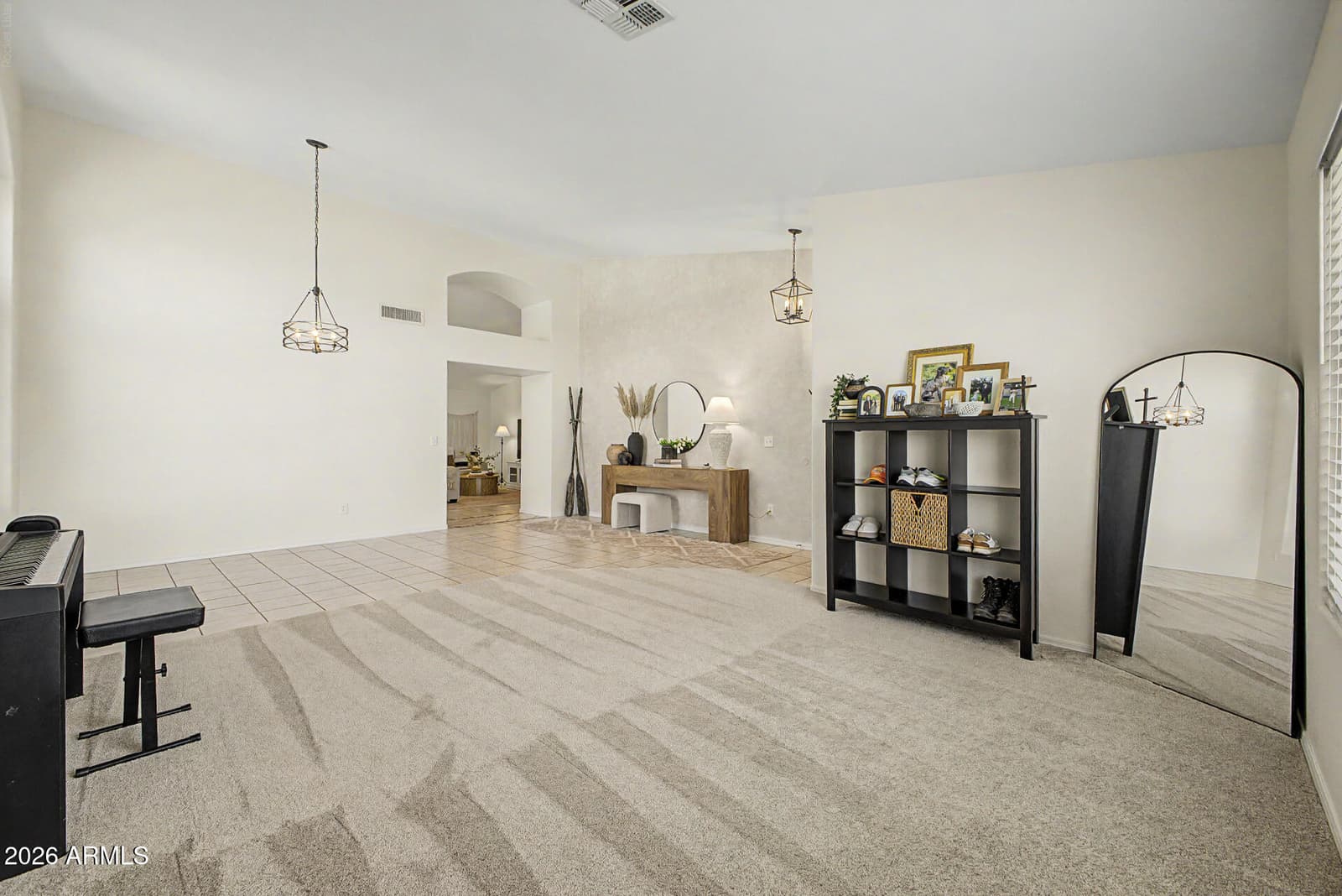 4890 W GERONIMO Street, Chandler, AZ 85226 — photo 8 of 58