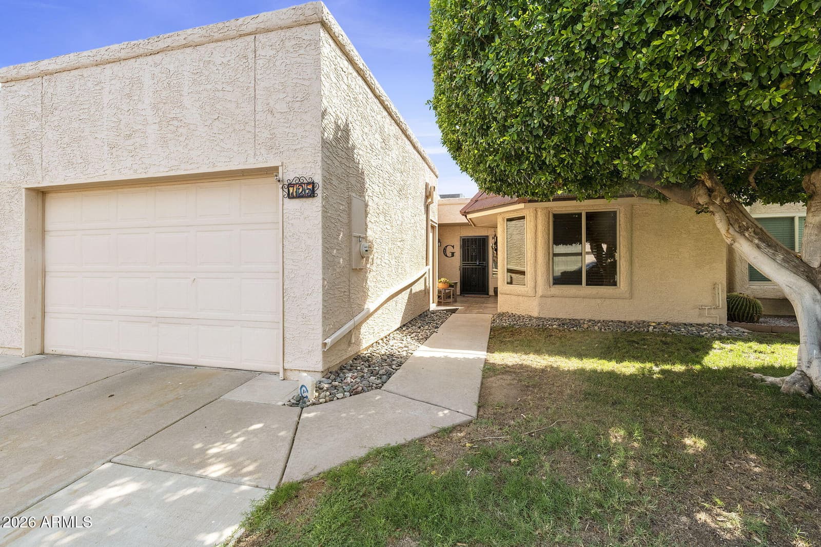 725 S ARROWWOOD Way, Mesa, AZ 85208 — photo 2 of 46