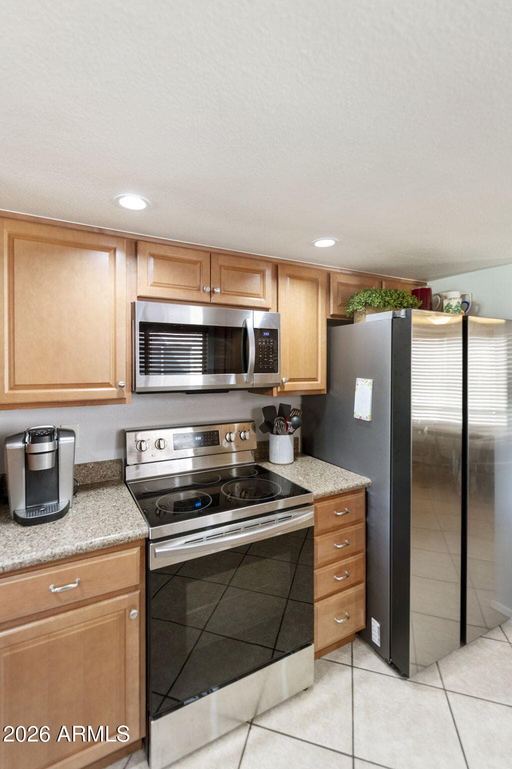 725 S ARROWWOOD Way, Mesa, AZ 85208 — photo 11 of 46