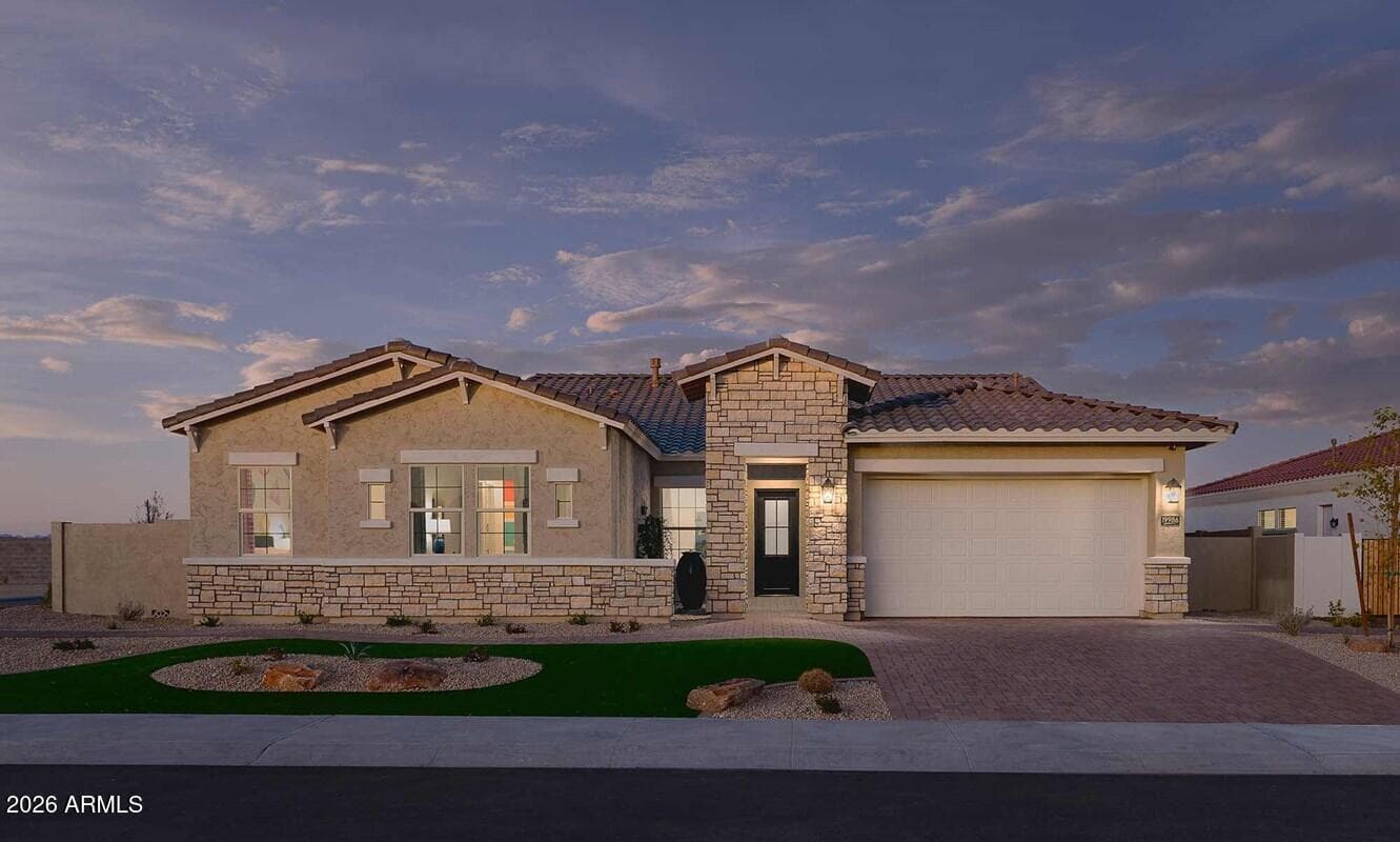 19986 W EL NIDO Lane, Litchfield Park, AZ 85340