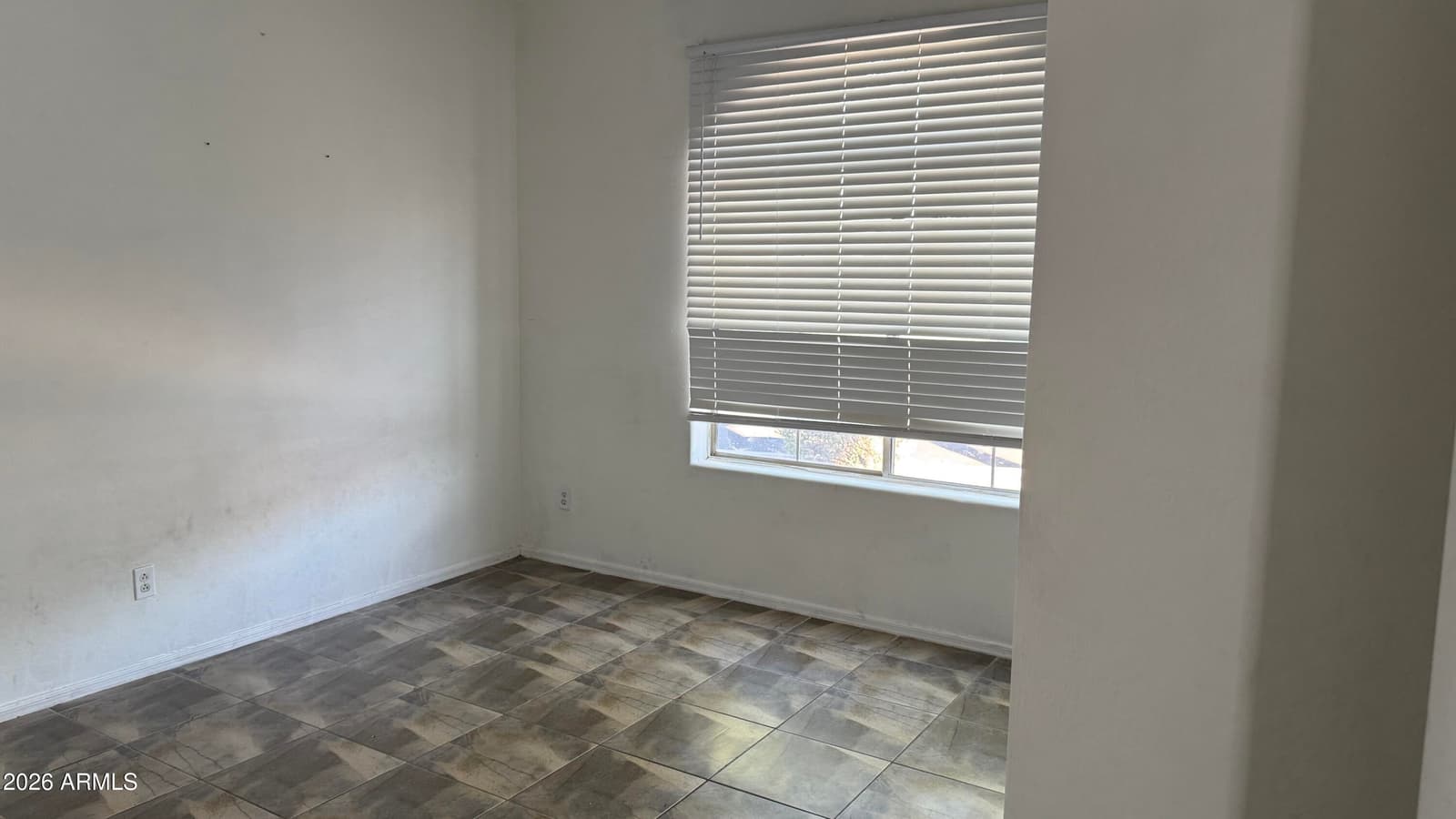 13916 N 135TH Drive, Surprise, AZ 85379 — photo 8 of 55
