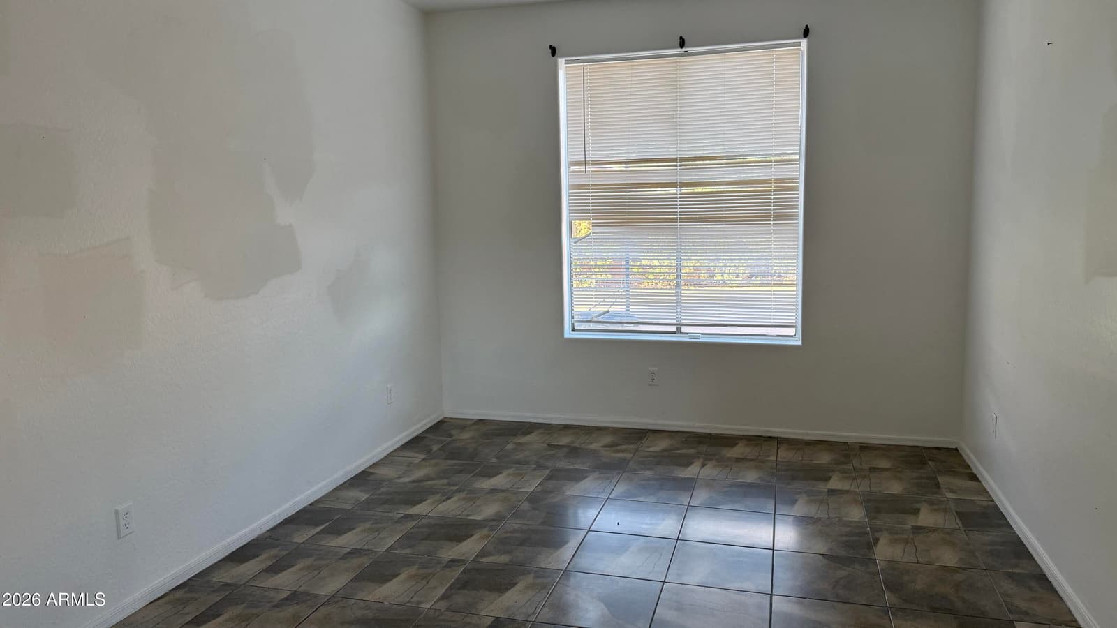 13916 N 135TH Drive, Surprise, AZ 85379 — photo 13 of 55