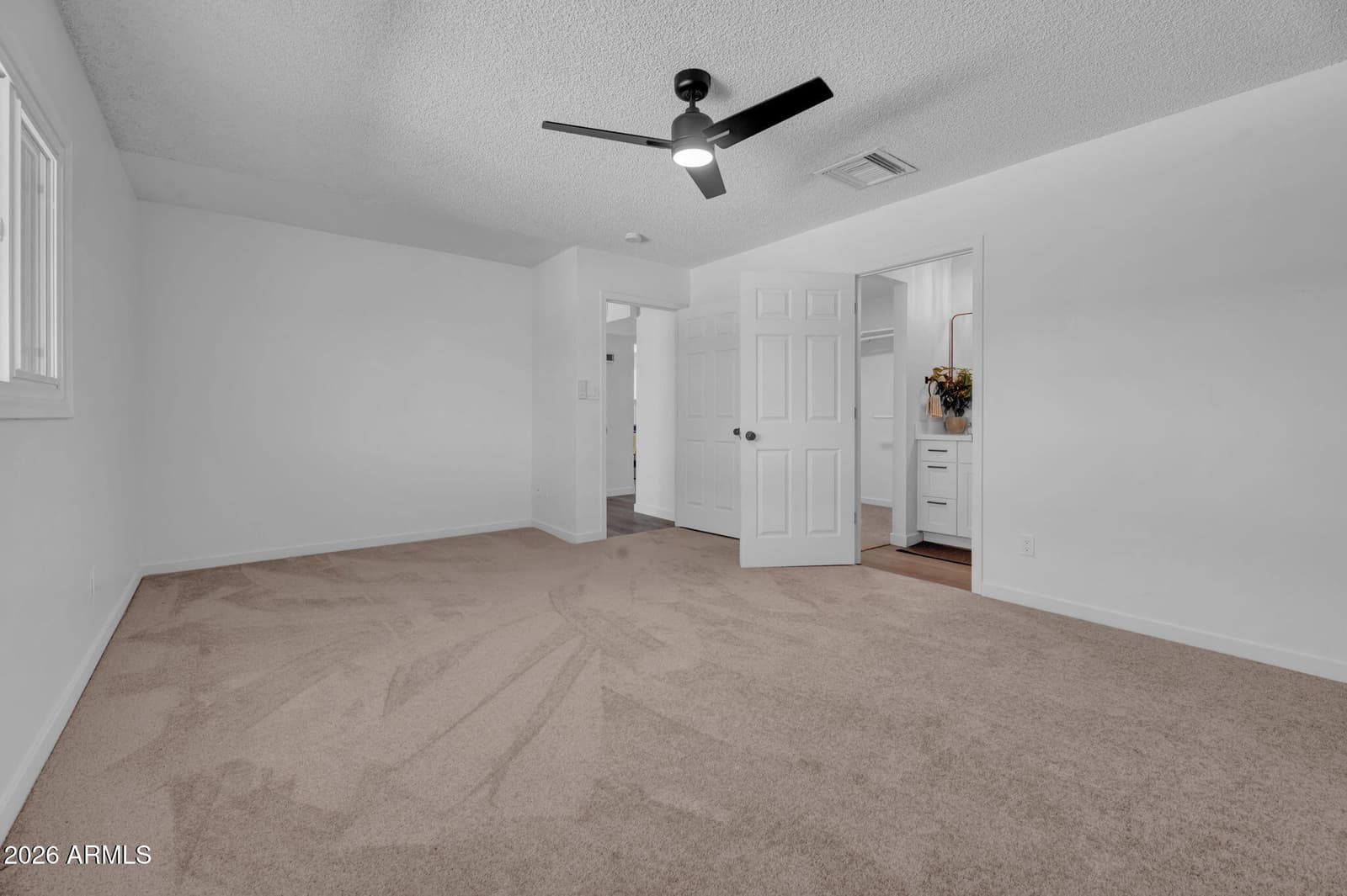 5215 W HEARN Road, Glendale, AZ 85306 — photo 17 of 28