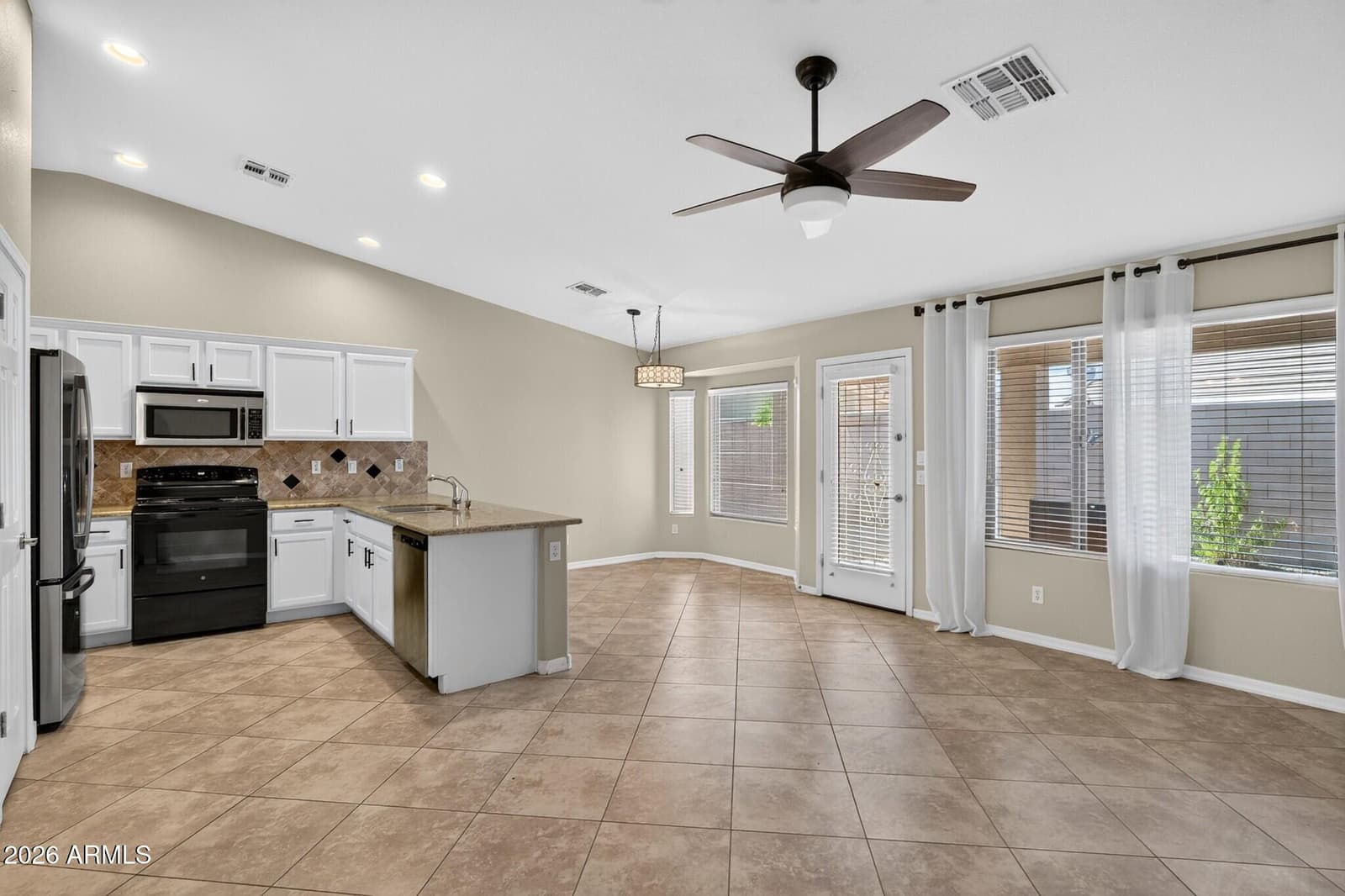3500 E GLENEAGLE Place, Chandler, AZ 85249 — photo 16 of 42