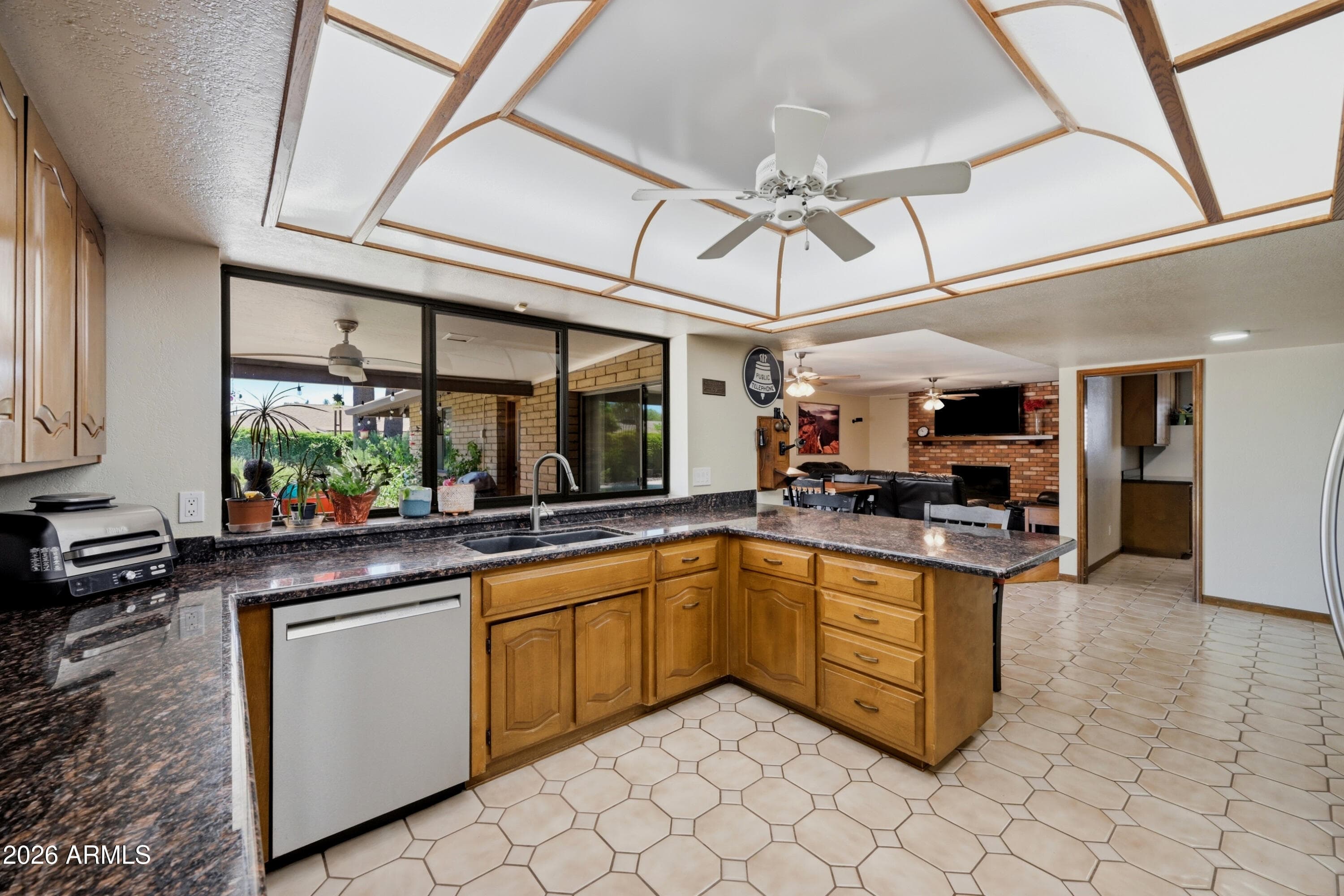 1513 E GRANDVIEW Street, Mesa, AZ 85203 — photo 16 of 27