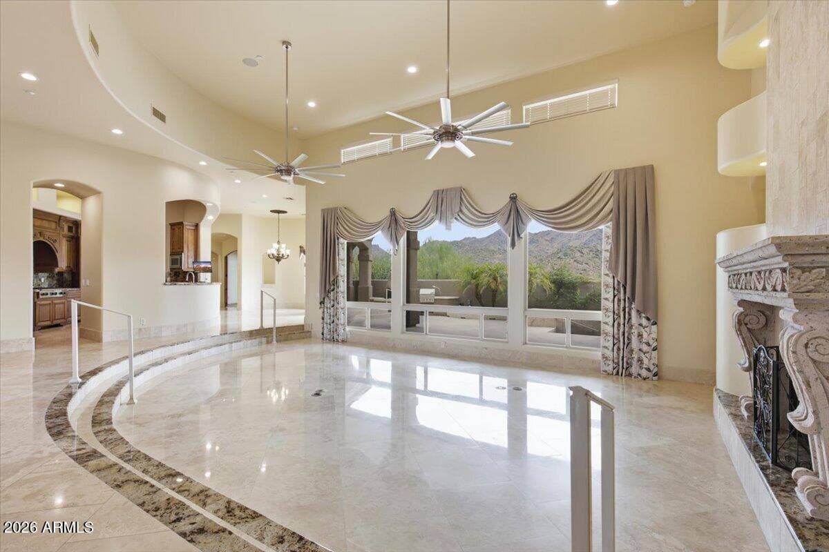 11465 E CHAMA Road, Scottsdale, AZ 85255 — photo 8 of 33