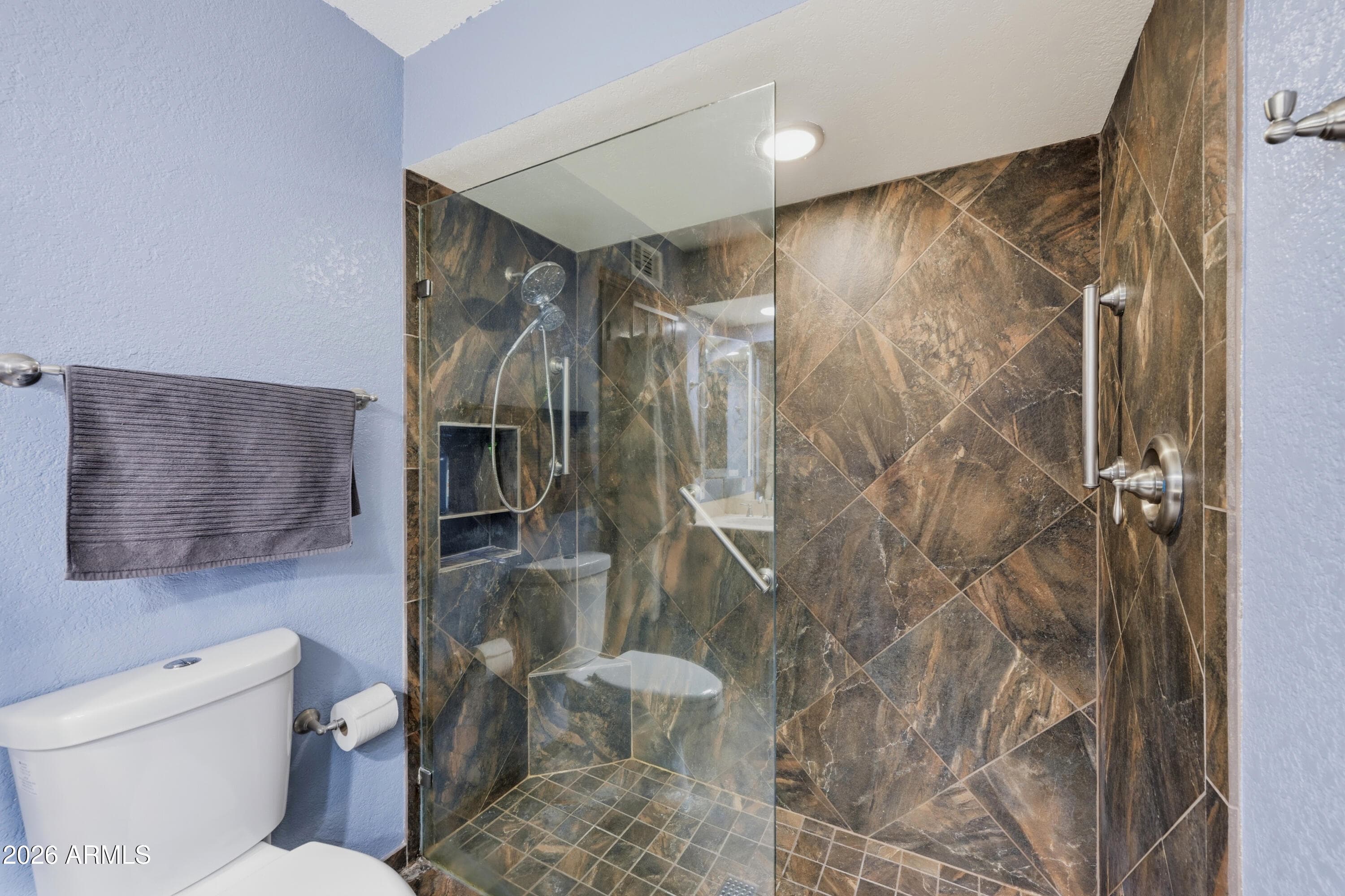 1513 E GRANDVIEW Street, Mesa, AZ 85203 — photo 4 of 27