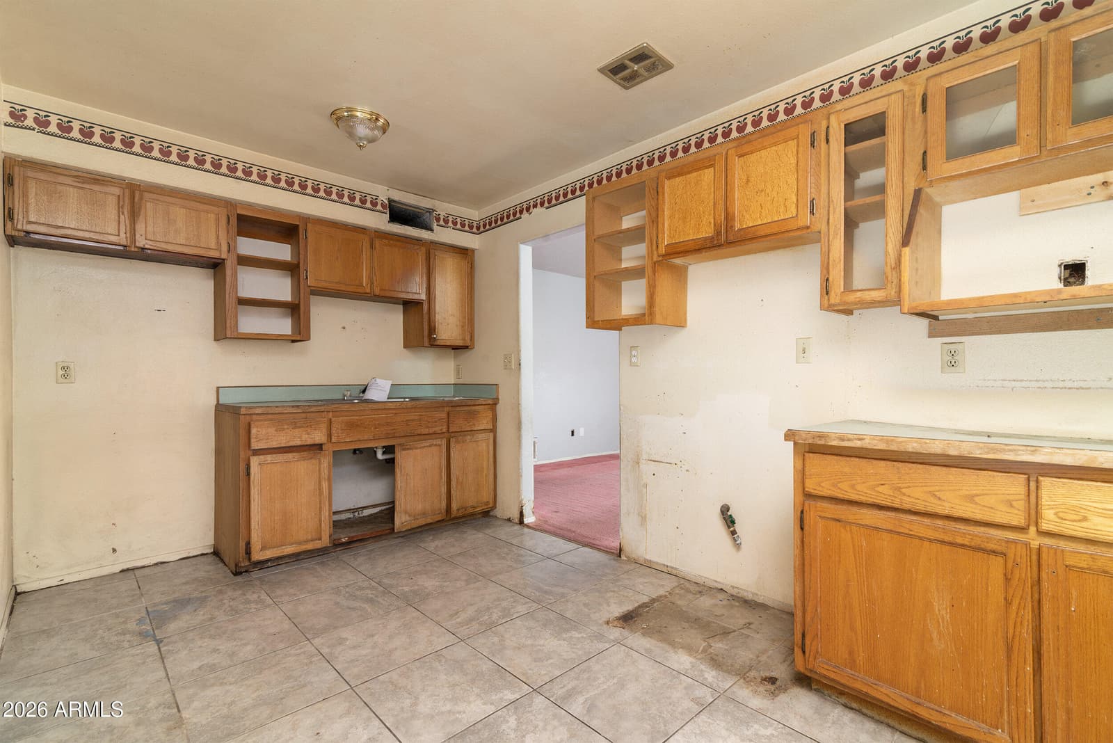 5565 S MCKINNEY Avenue, Globe, AZ 85501 — photo 12 of 35