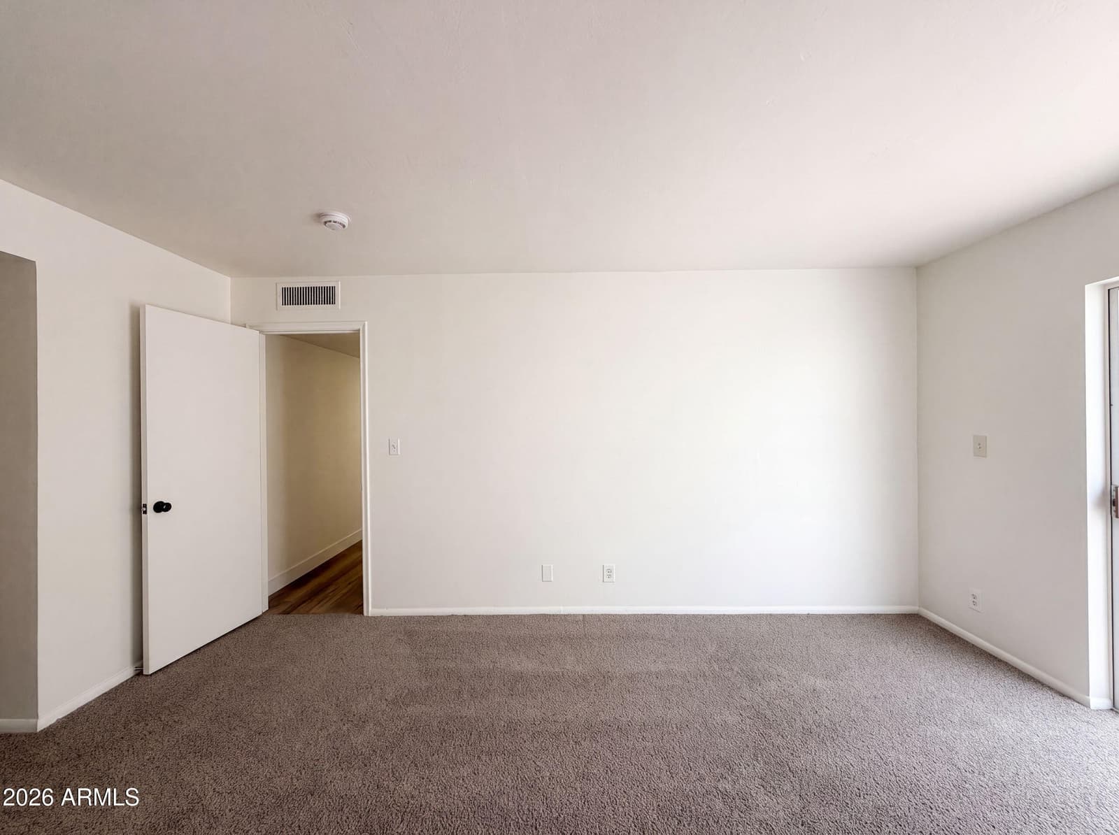 5341 N QUESTA TIERRA Drive, Phoenix, AZ 85012 — photo 14 of 27