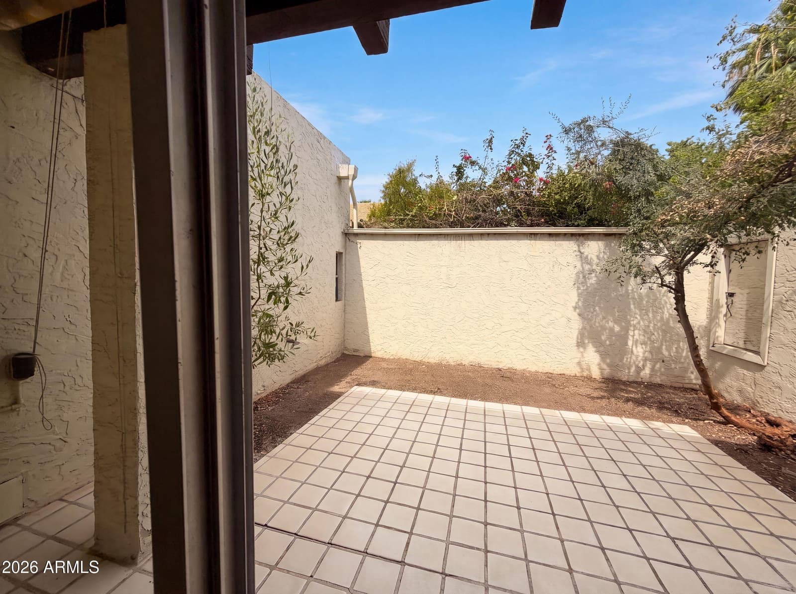 5341 N QUESTA TIERRA Drive, Phoenix, AZ 85012 — photo 22 of 27