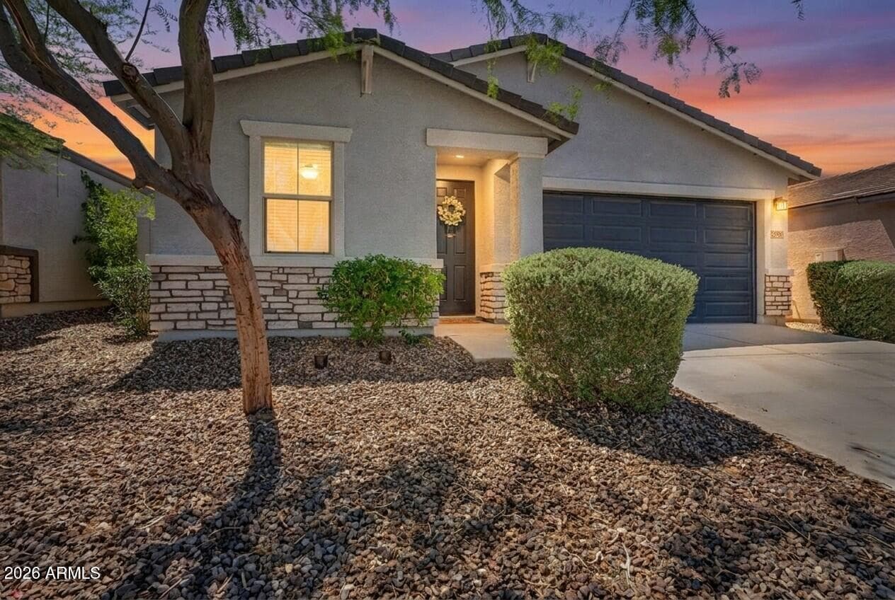 33908 N BEEBLOSSOM Trail, San Tan Valley, AZ 85144 — photo 7 of 50