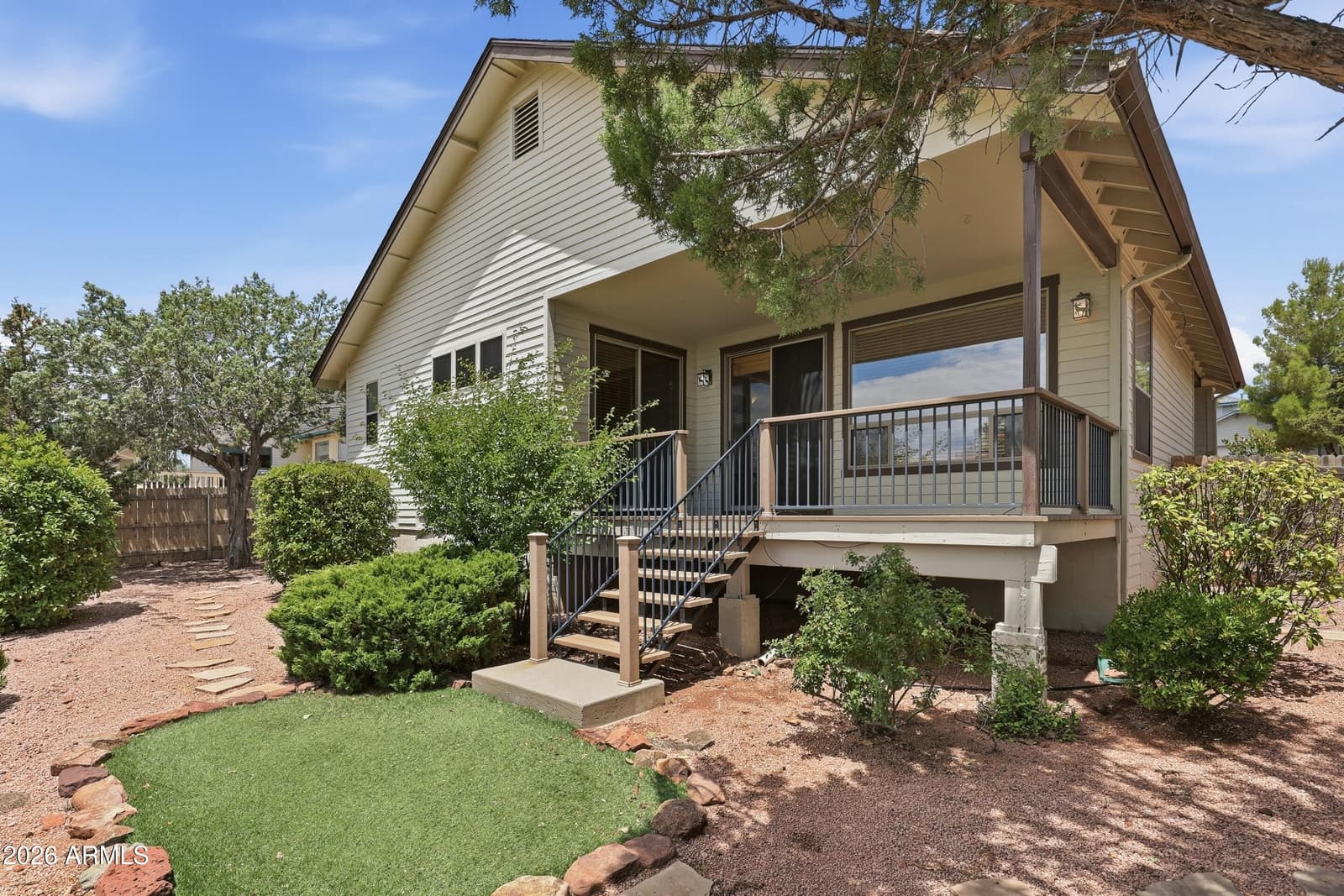 621 E PHOENIX Street, Payson, AZ 85541 — photo 4 of 37