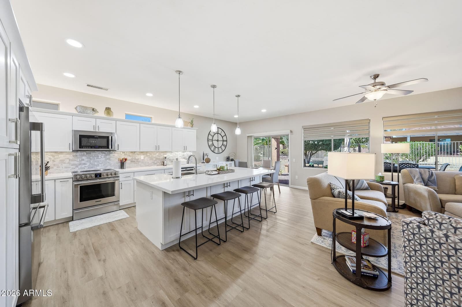 20506 N SOJOURNER Drive, Surprise, AZ 85387 — photo 9 of 33