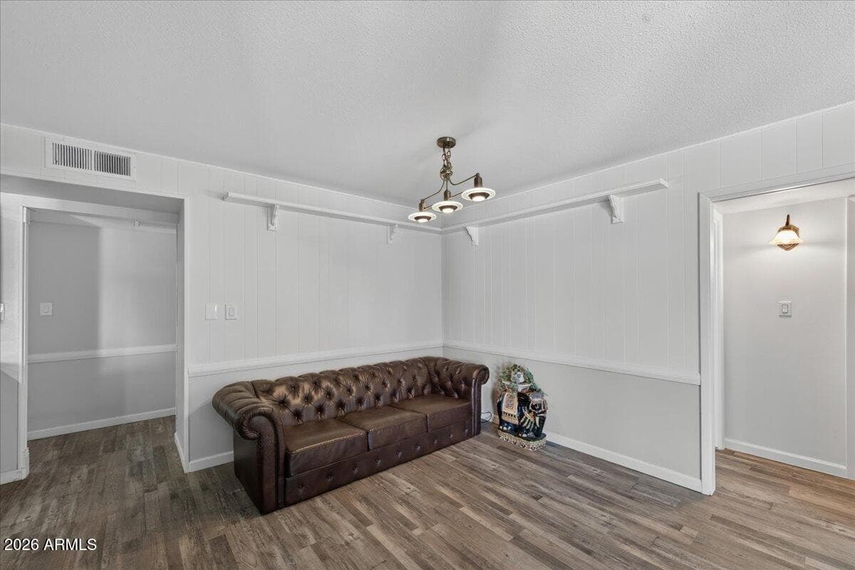 3135 W AUGUSTA Avenue, Phoenix, AZ 85051 — photo 17 of 31