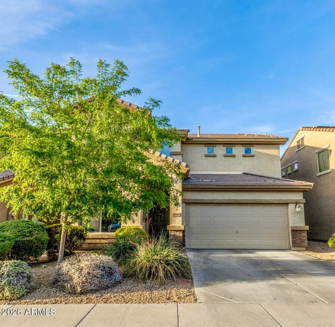 4730 W GELDING Drive, Glendale, AZ 85306 — photo 2 of 39