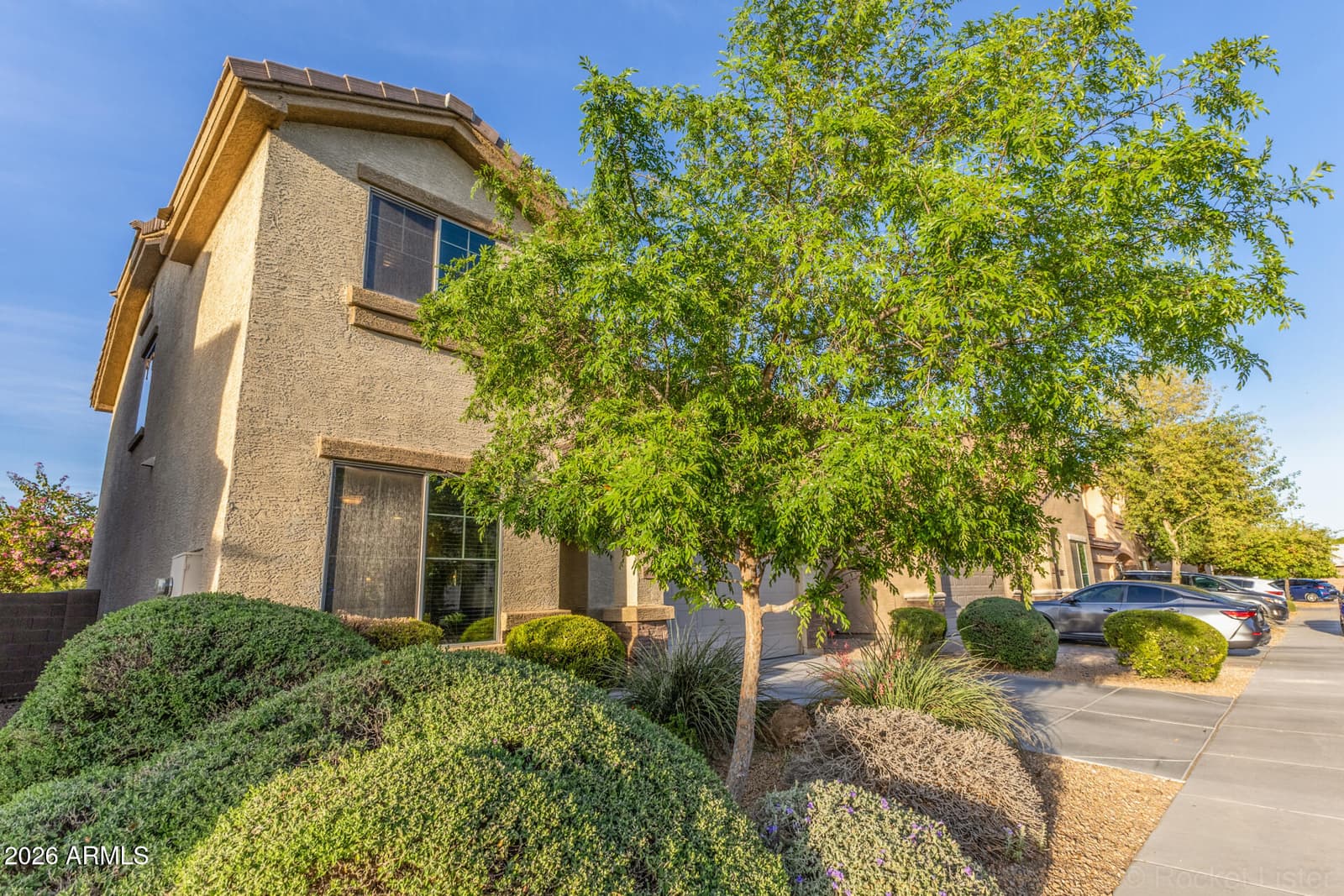4730 W GELDING Drive, Glendale, AZ 85306 — photo 35 of 39
