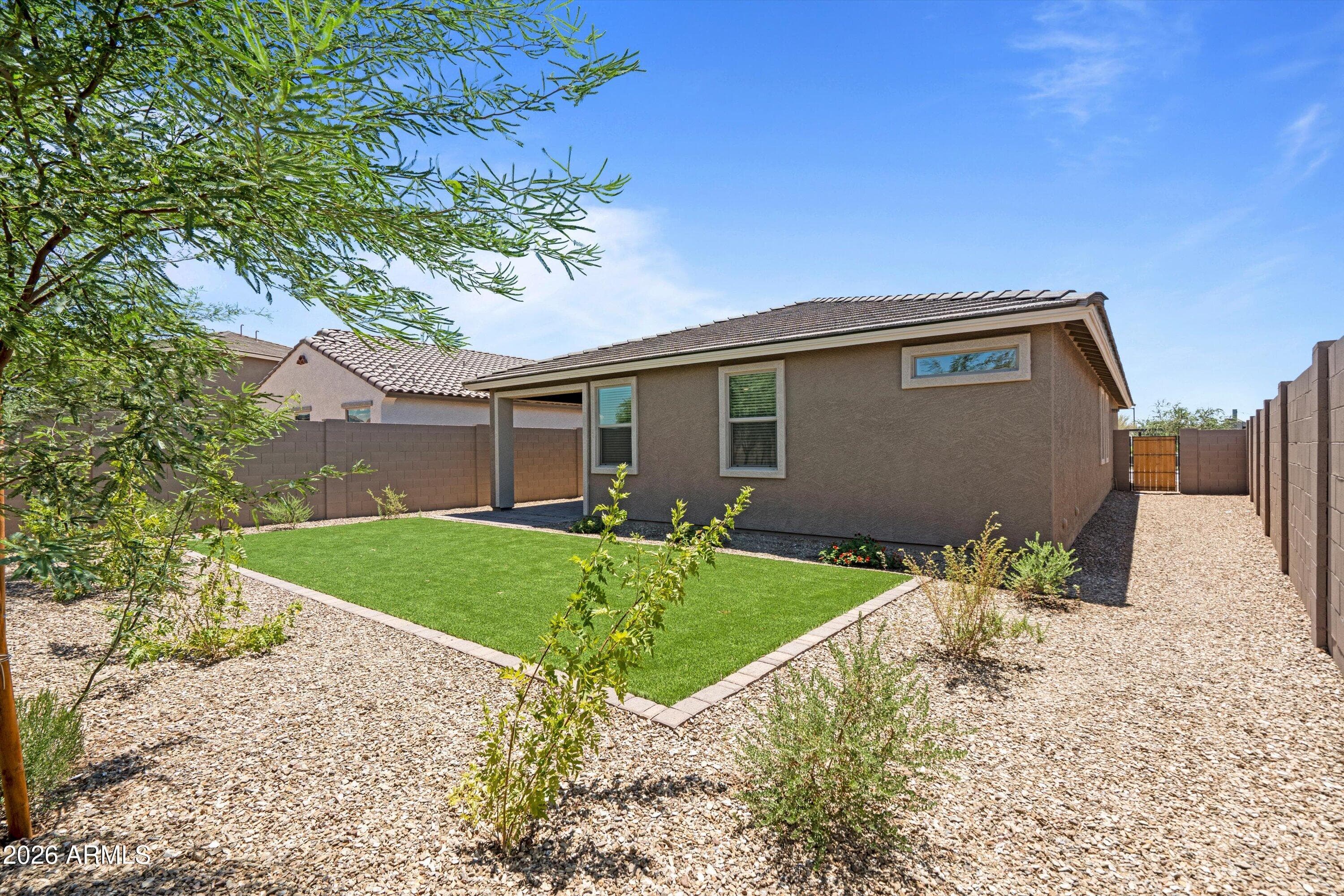 5618 W MAUNA LOA Lane, Glendale, AZ 85306 — photo 30 of 40