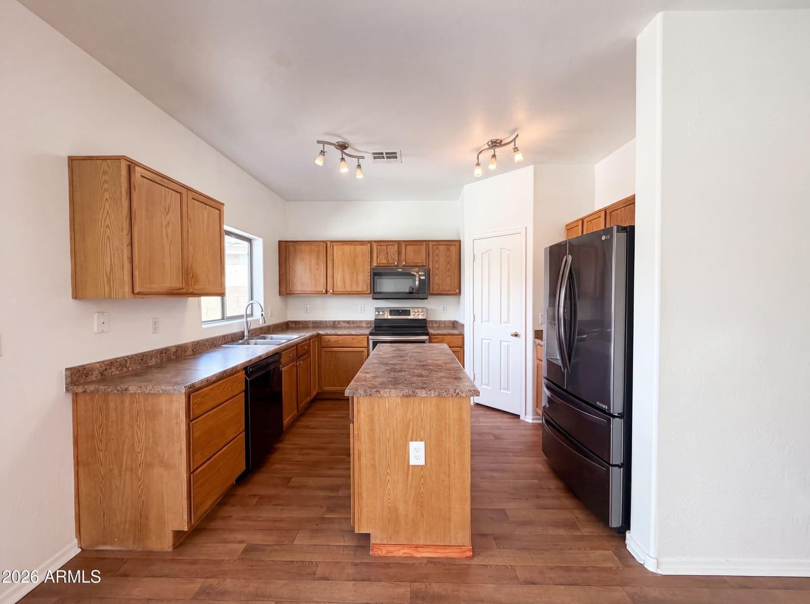 36524 W Alhambra Street, Maricopa, AZ 85138 — photo 10 of 24