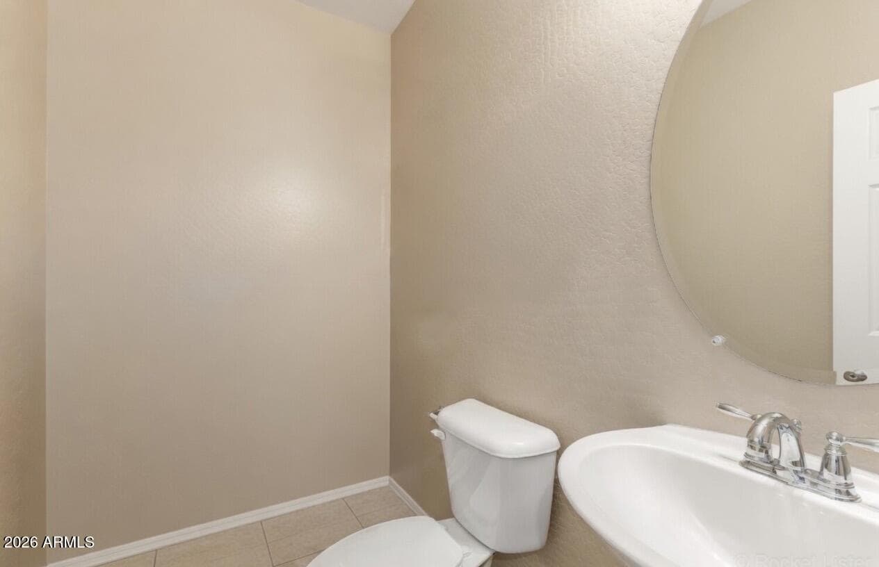 4730 W GELDING Drive, Glendale, AZ 85306 — photo 17 of 39
