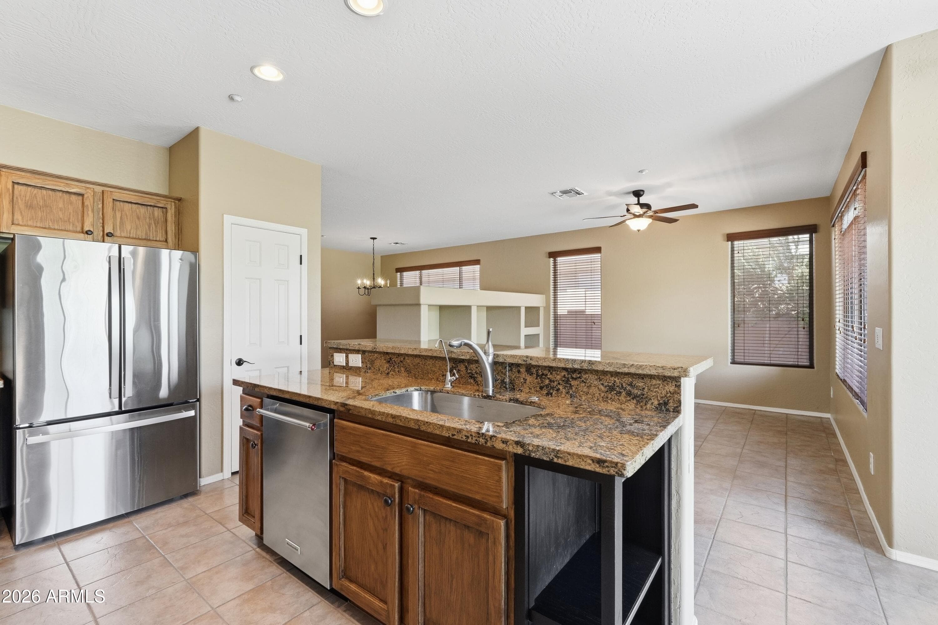 2446 W MUIRFIELD Drive, Anthem, AZ 85086 — photo 17 of 48