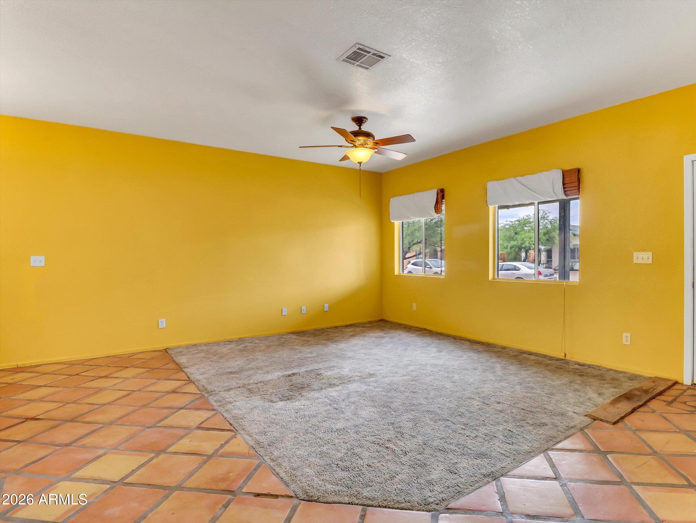 1331 E APOLLO Road, Phoenix, AZ 85042 — photo 10 of 31