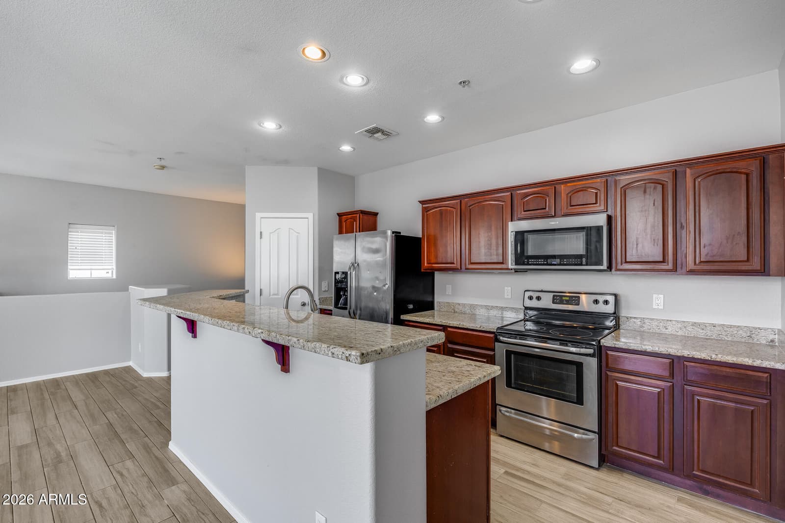 2941 E DARROW Street, Phoenix, AZ 85042 — photo 3 of 49