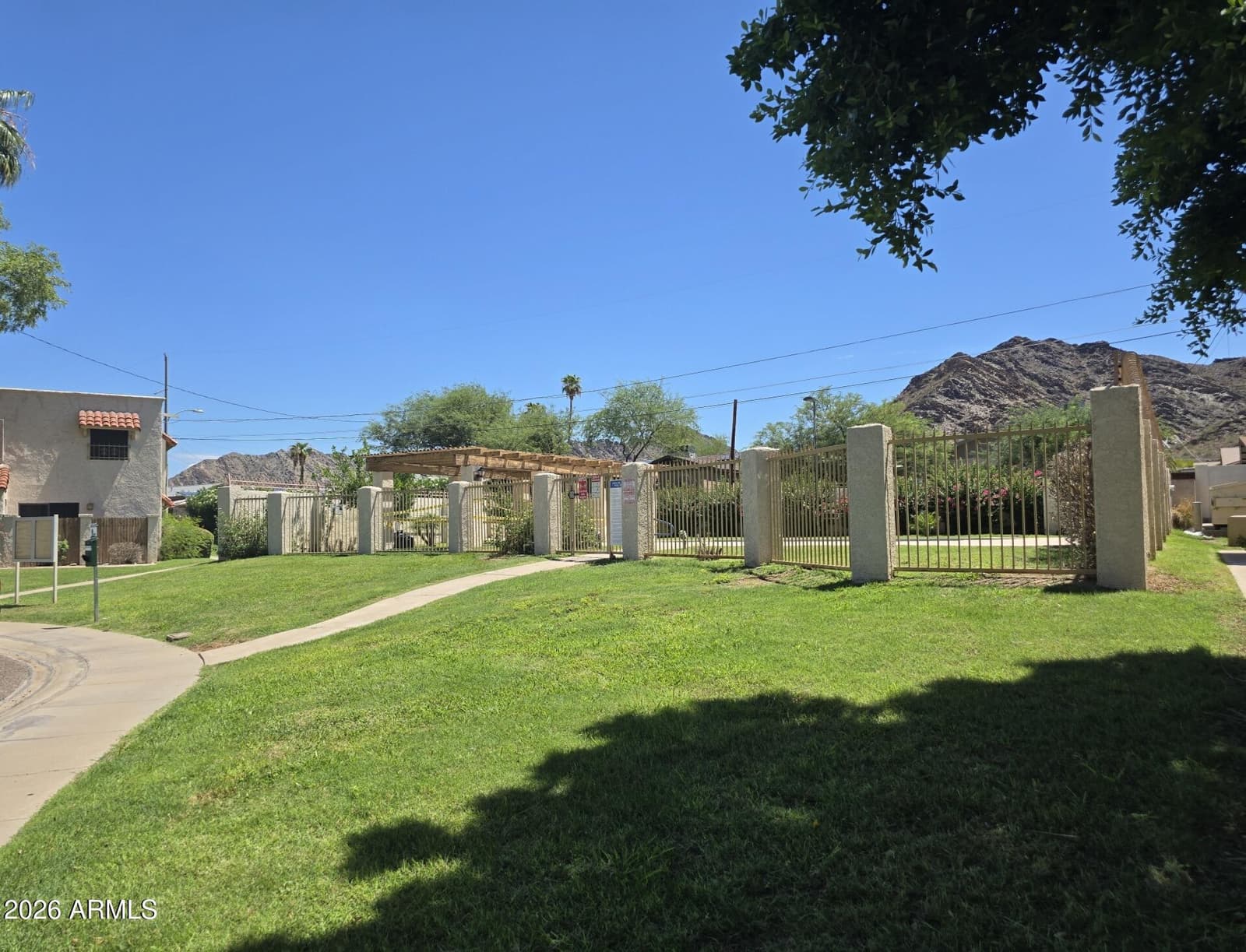 8857 N 12TH Place, Phoenix, AZ 85020 — photo 25 of 27