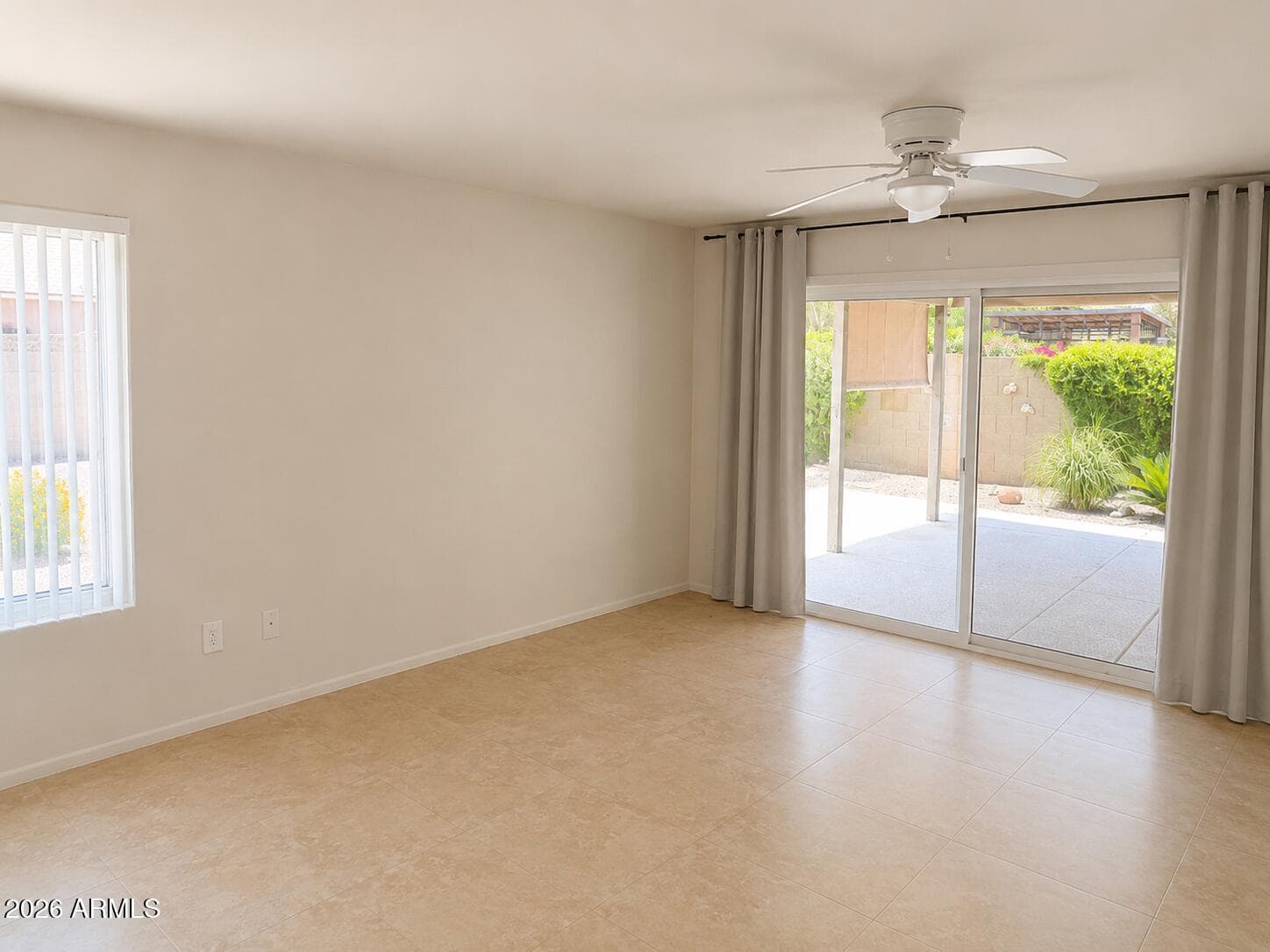 11460 S PAWNEE Circle, Phoenix, AZ 85044 — photo 8 of 18