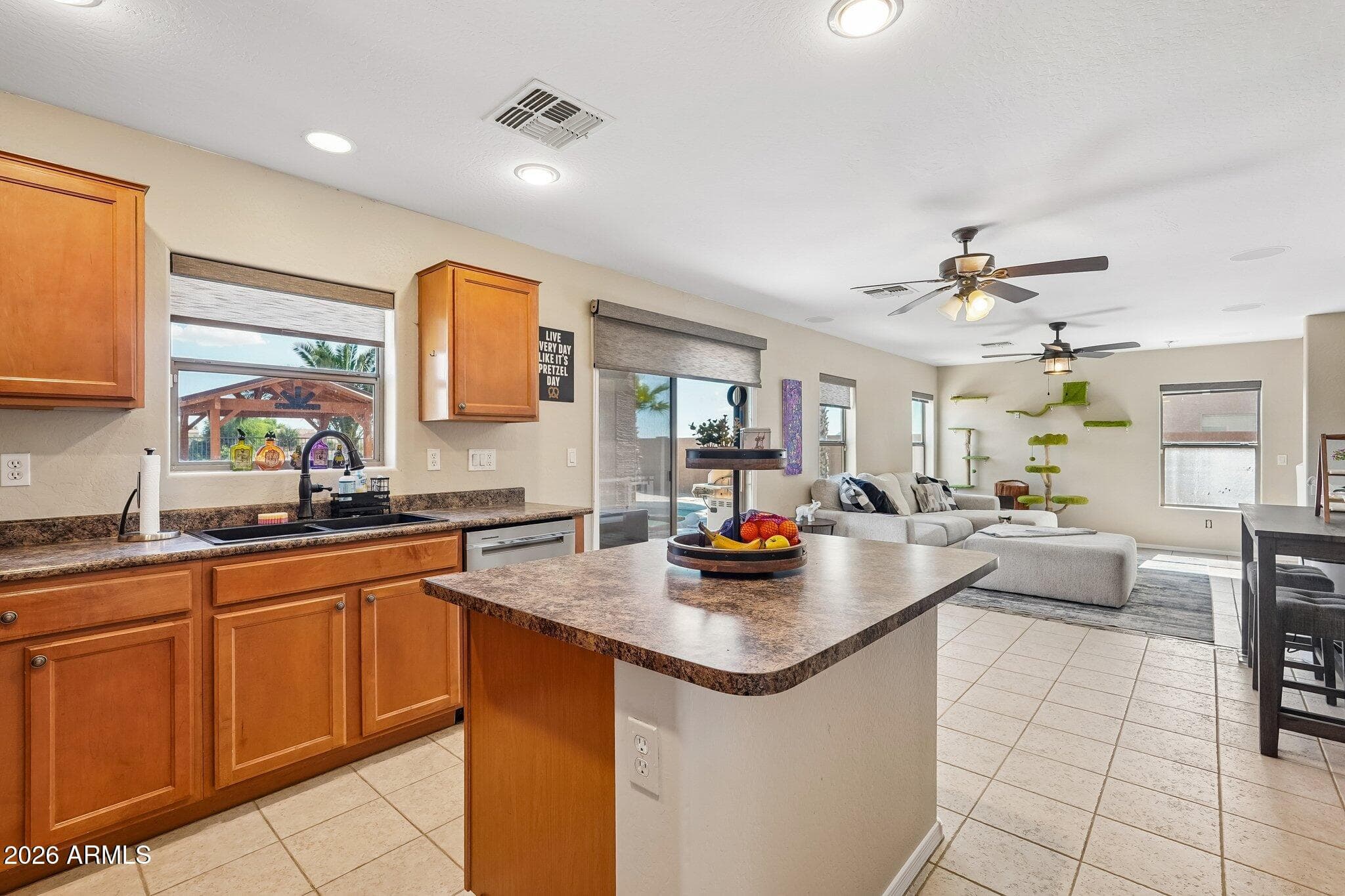 1325 E HAROLD Drive, San Tan Valley, AZ 85140 — photo 9 of 67