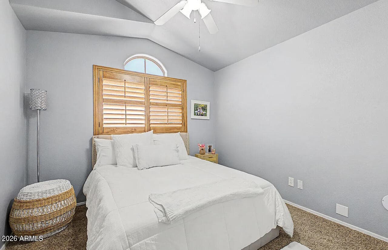 524 W NARANJA Avenue, Mesa, AZ 85210 — photo 14 of 28