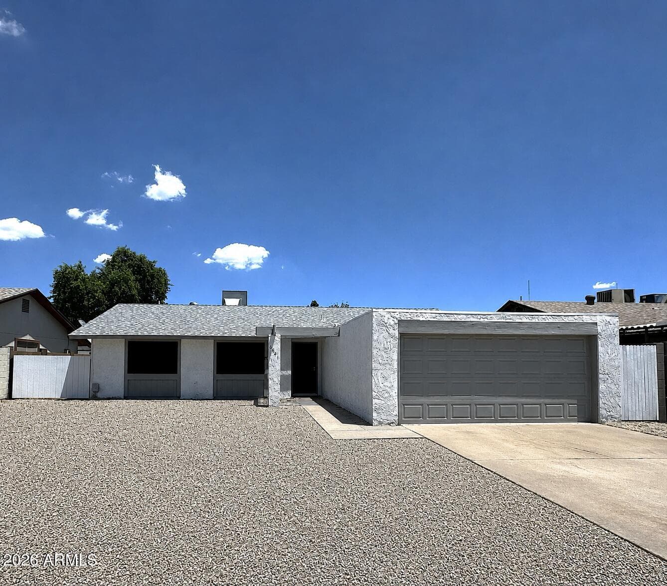 6821 N 31st Lane, Phoenix, AZ 85017 — photo 1 of 16