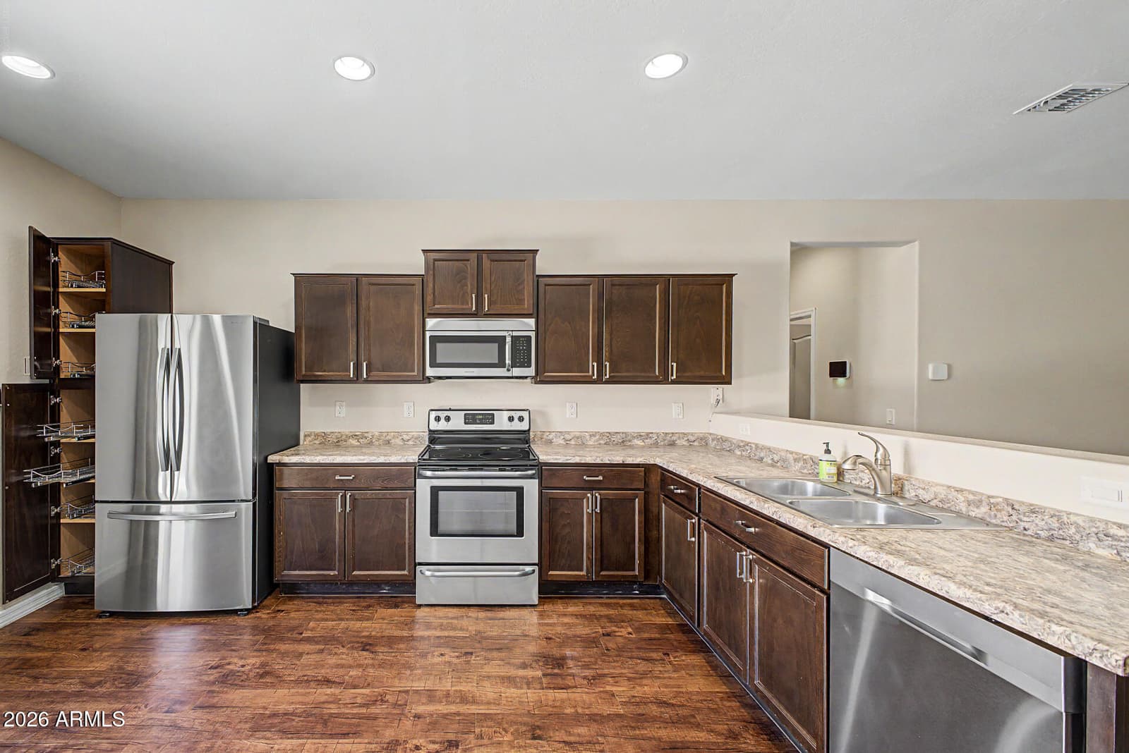 30397 N OAK Drive, Florence, AZ 85132 — photo 3 of 32