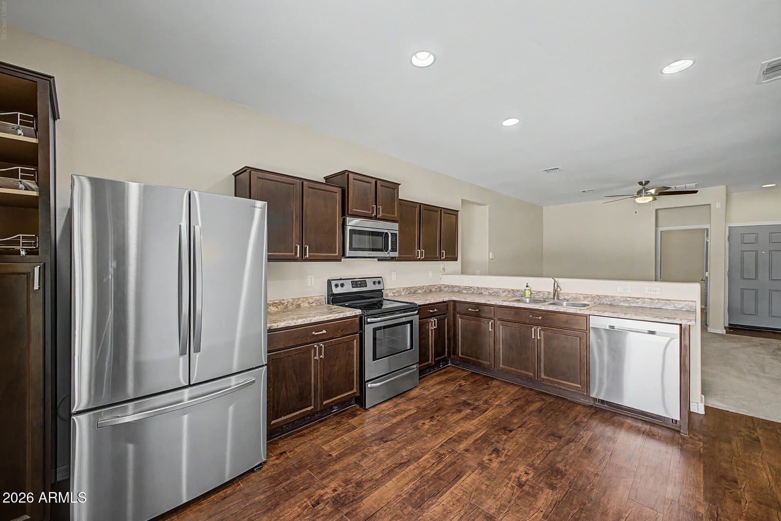 30397 N OAK Drive, Florence, AZ 85132 — photo 5 of 32