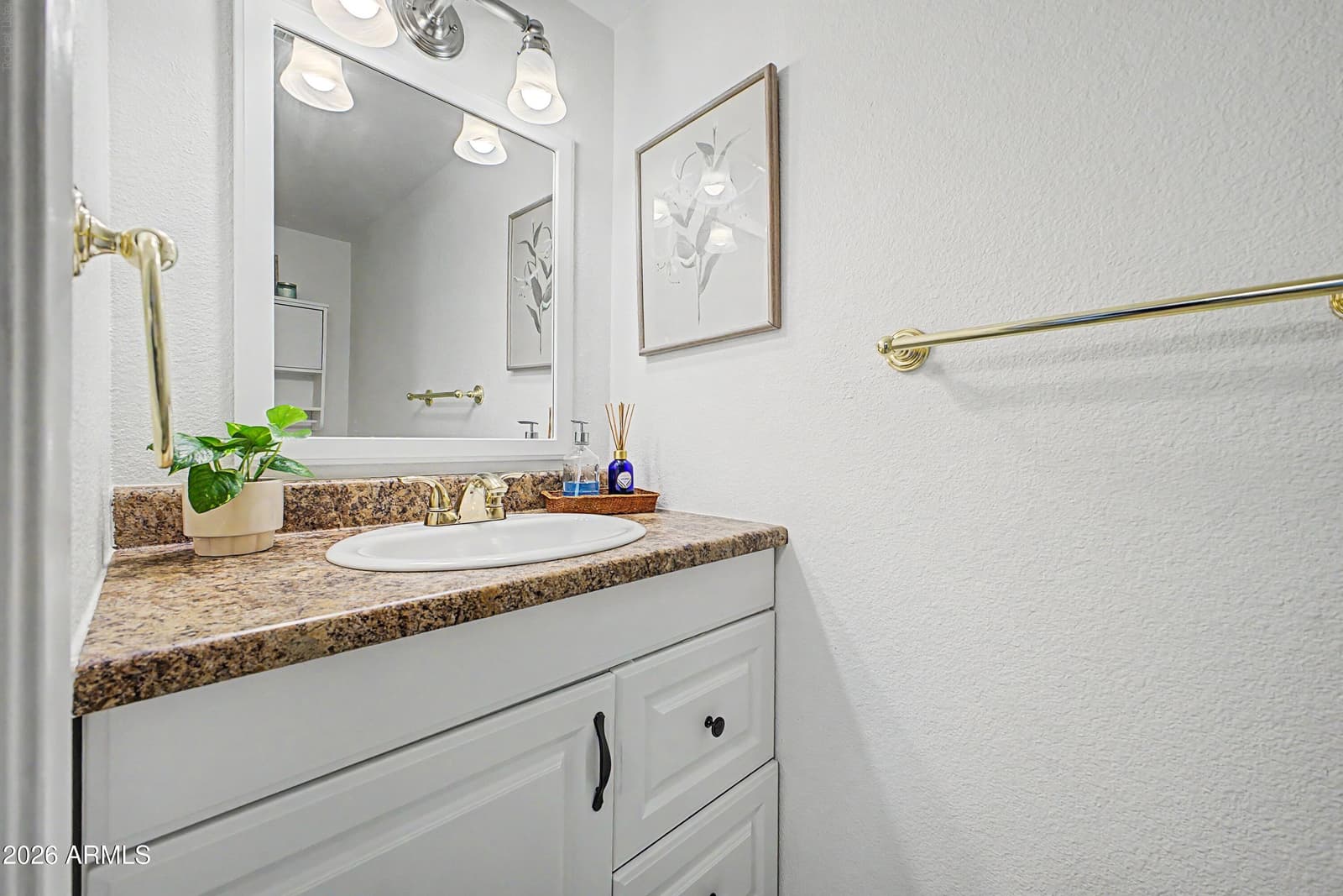 8857 N 12TH Place, Phoenix, AZ 85020 — photo 16 of 27