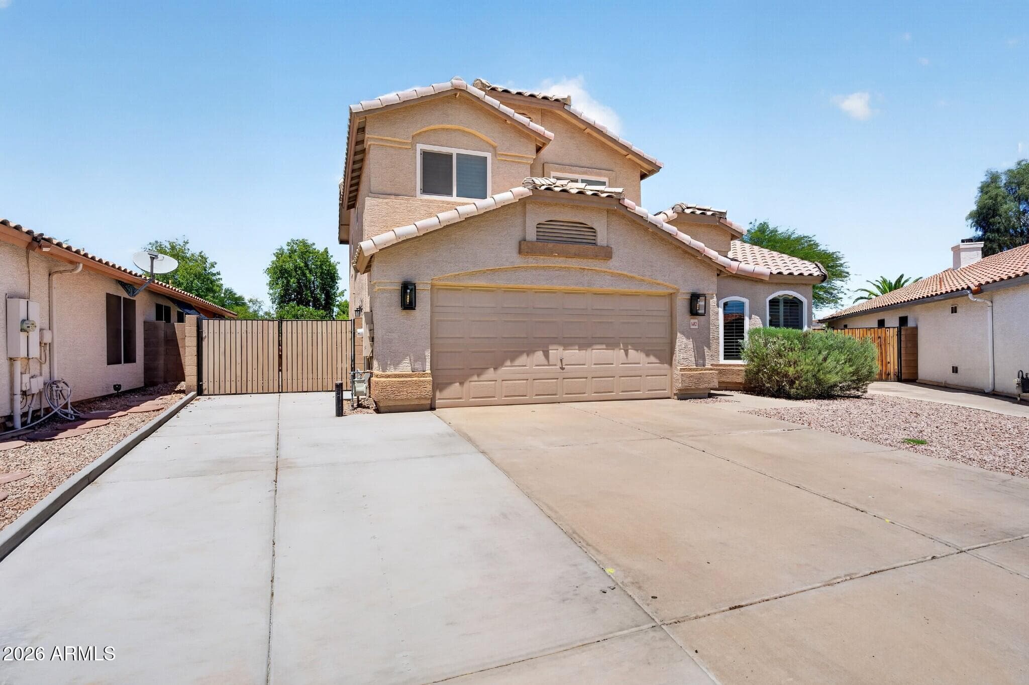 1482 E CENTURY Avenue, Gilbert, AZ 85296 — photo 2 of 31