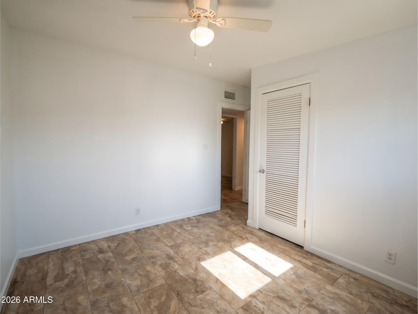 742 W BROADWAY Road, Phoenix, AZ 85041 — photo 8 of 19