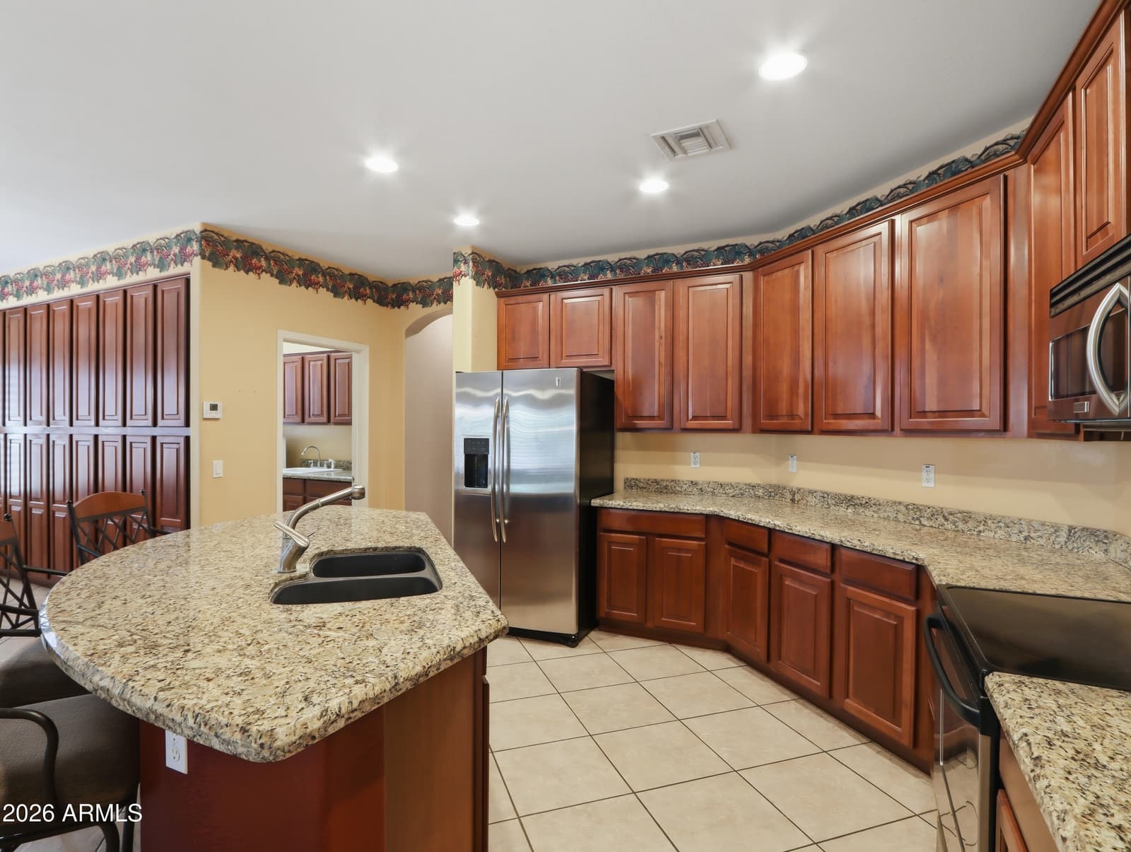 6216 W HEDGEHOG Place, Phoenix, AZ 85083 — photo 8 of 38