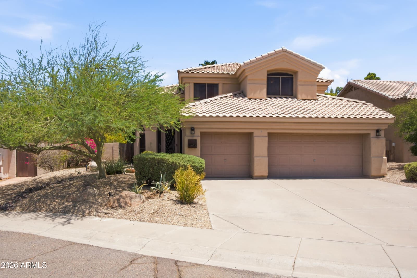 15609 S 7TH Street, Phoenix, AZ 85048 — photo 1 of 40